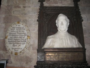 Ledbury - Herefordshire - St. Michael & All Angels - memorial plaque & bust