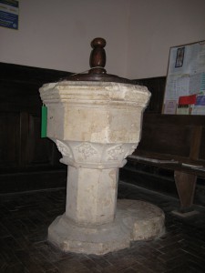 Acton Beauchamp - Herefordshire - St. Giles - font