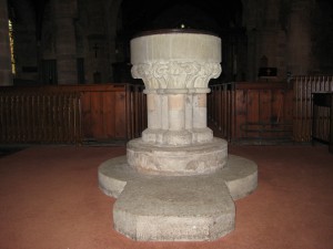 Eaton Bishop - Herefordshire - St. Michael & All Angels - font