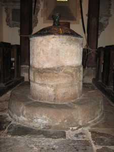 Evesbatch - Herefordshire - St. Andrew - font