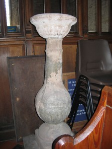 Fownhope - Herefordshire - St. Mary - portable font