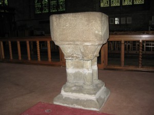 Leominster - Herefordshire - St. Peter & St. Paul Priory - font