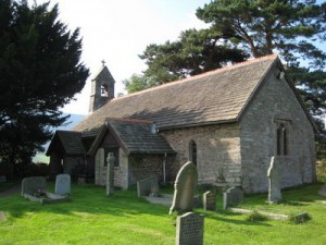 Llanveynoe_Herefordshire_St_Beuno_and_St_Peter_exterior
