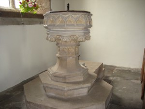 Much Cowarne - Herefordshire - St. Mary the Virgin - font