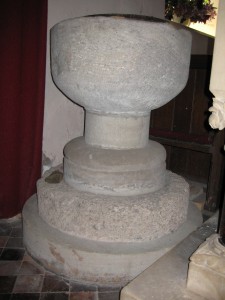 Tedstone Delamere - Herefordshire - St. James - old font
